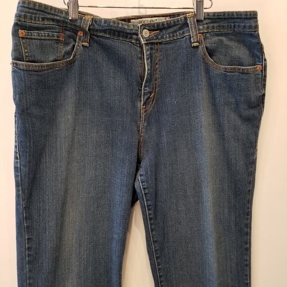 Levi's 515 Bootcut Curvy Blue Jeans Stretch Denim Plus Size 18 - Picture 3 of 12